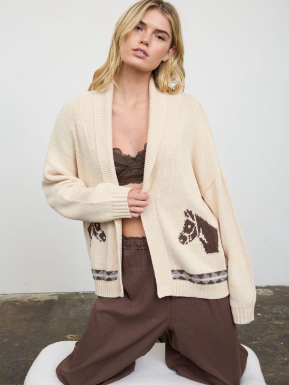 Blu Pepper Cream Open-Front Cardigan with Brown Horse Motif